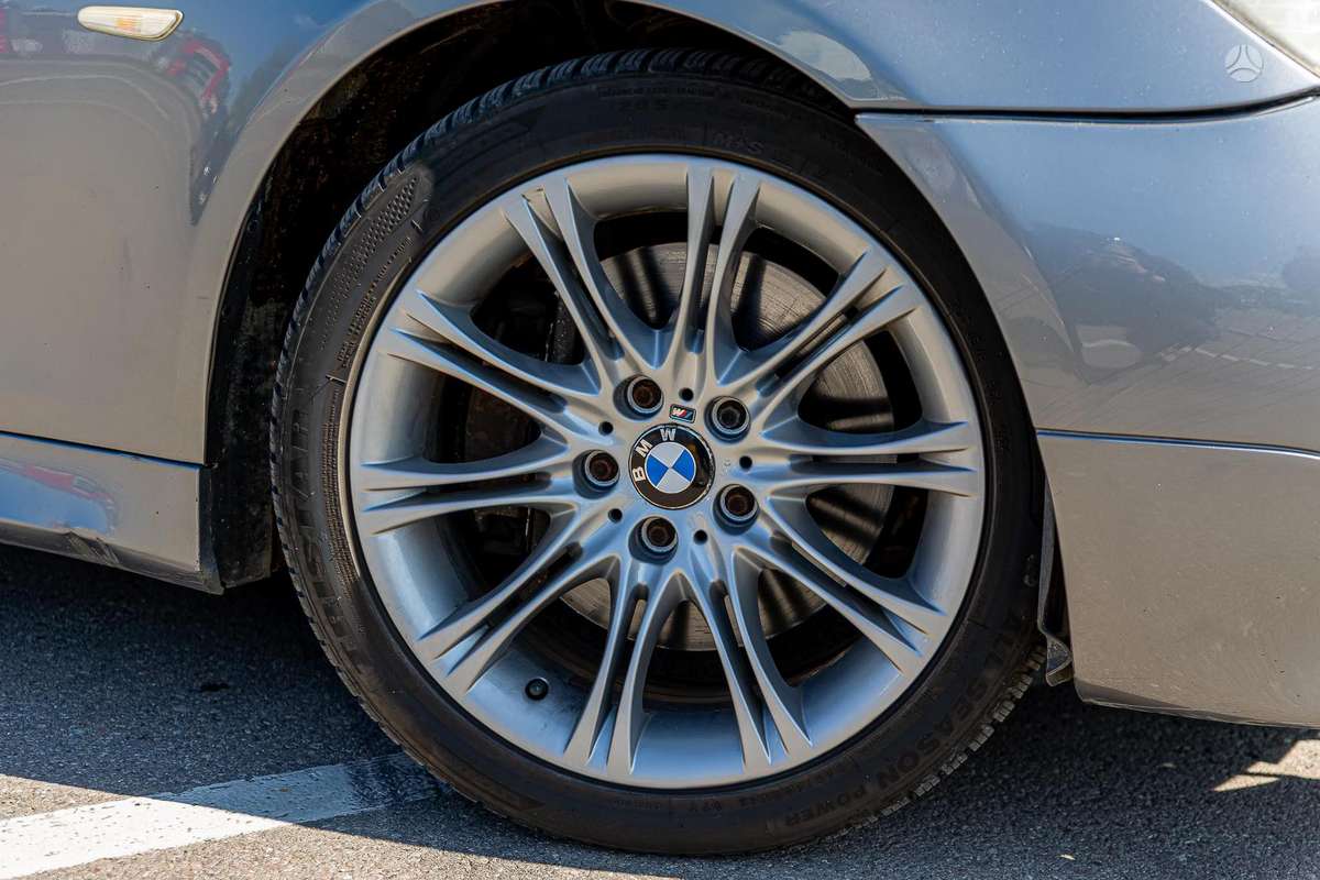 BMW 535, 3.0 l., universalas