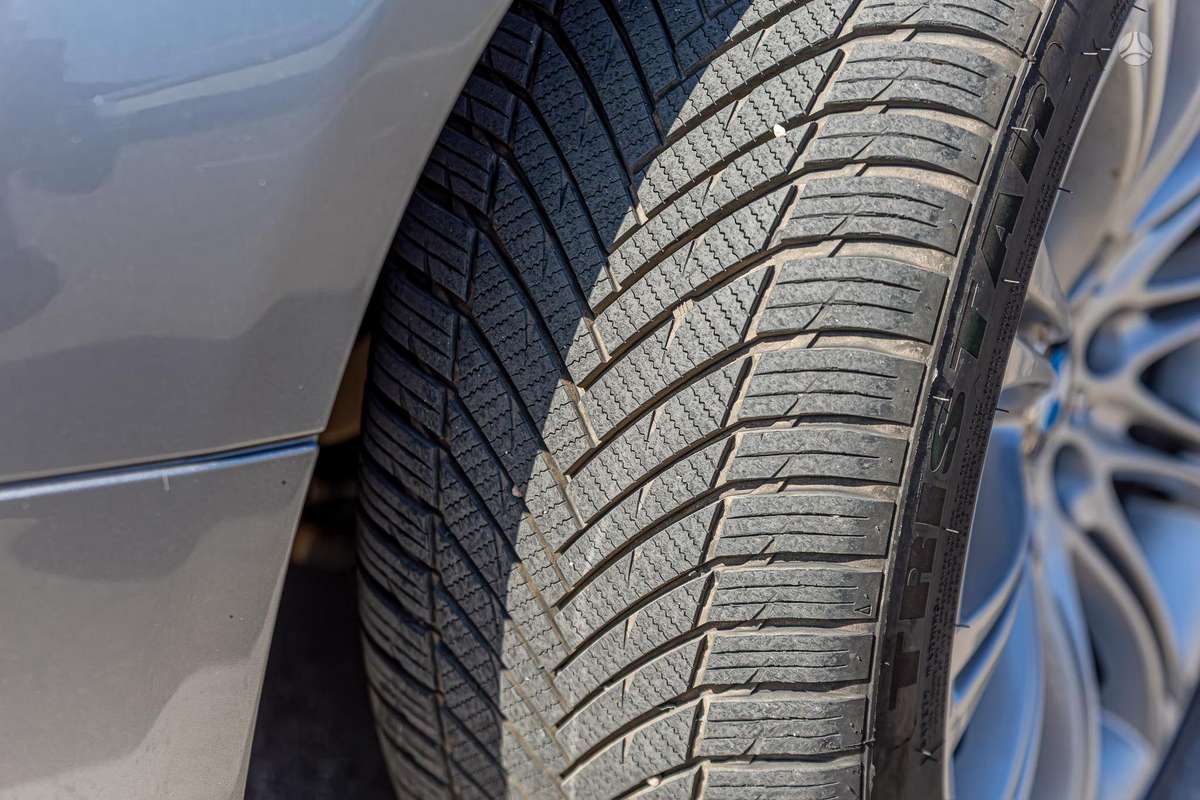 BMW 535, 3.0 l., universalas
