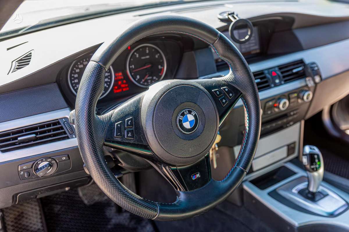 BMW 535, 3.0 l., universalas