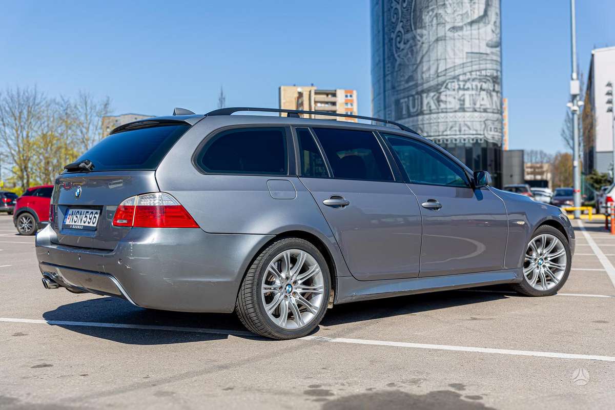 BMW 535, 3.0 l., universalas