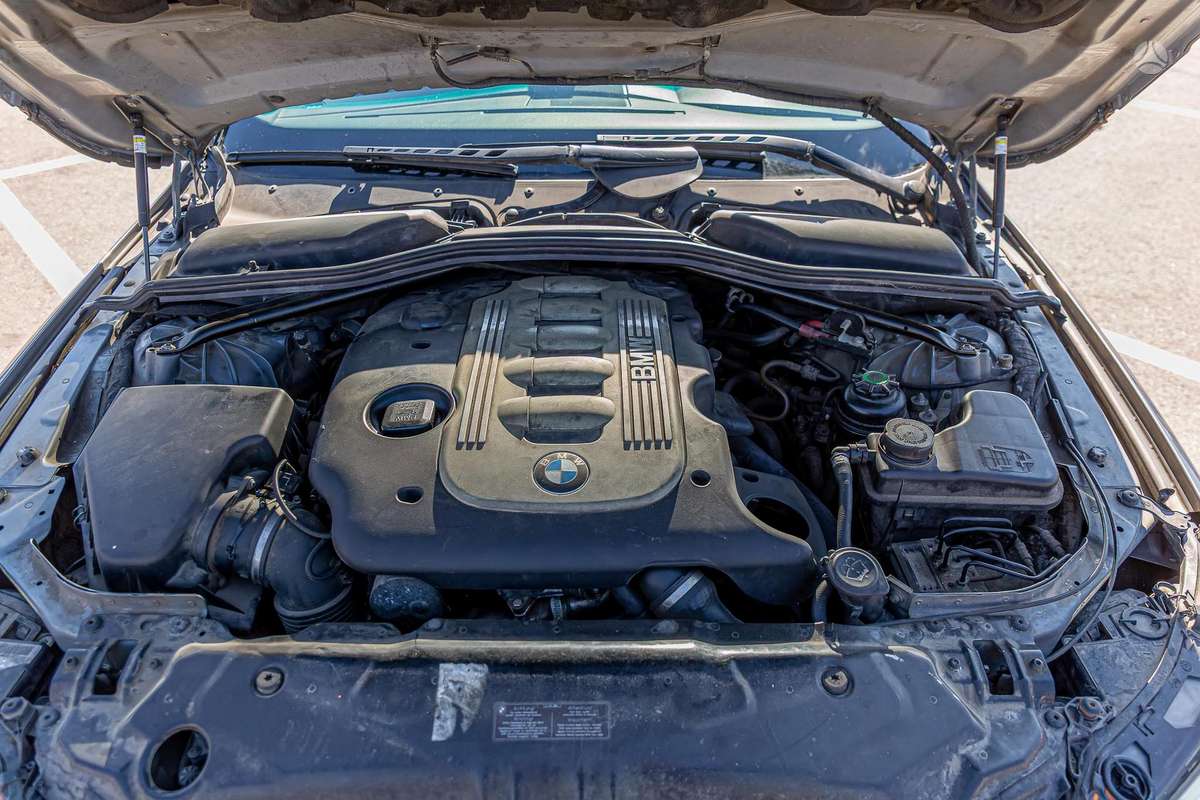 BMW 535, 3.0 l., universalas