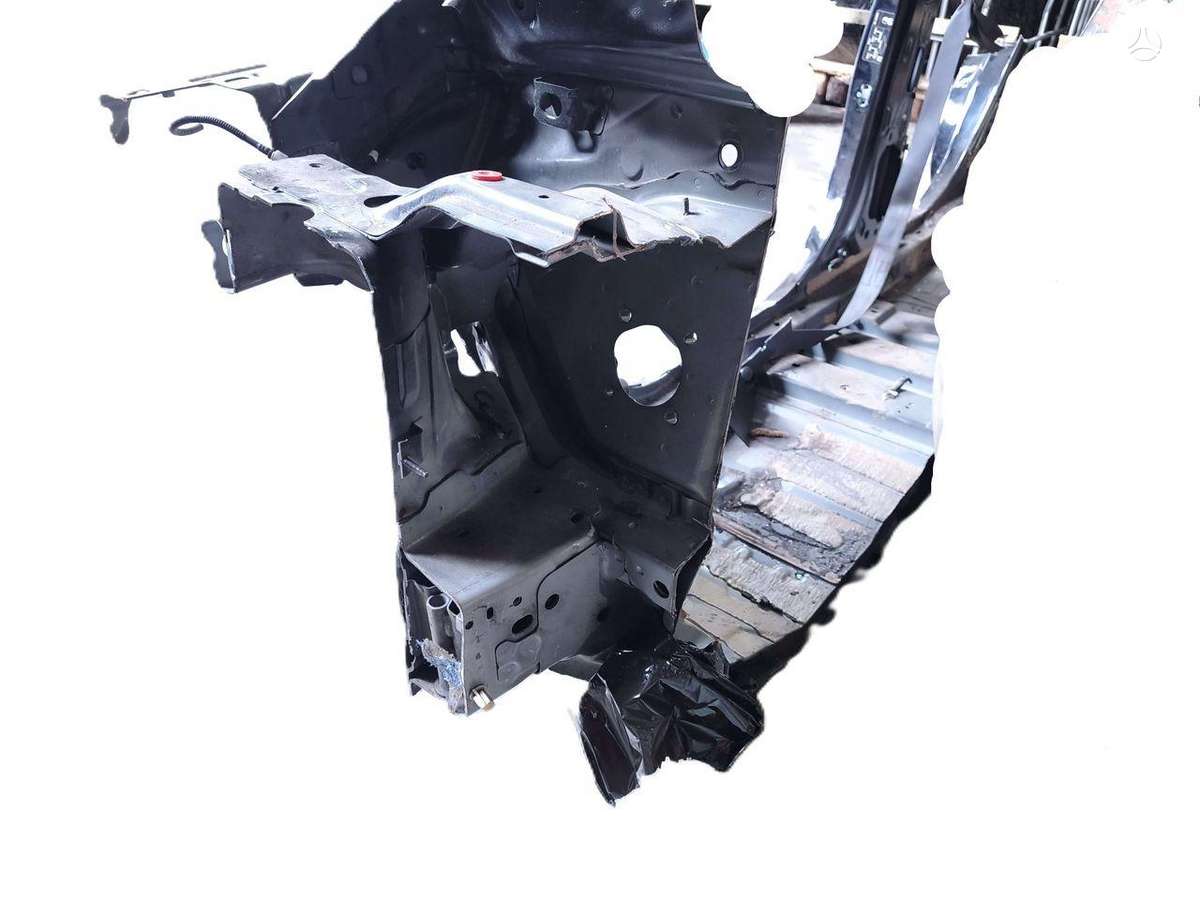 Ford Kuga hood (front, rear)