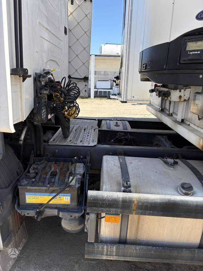 Scania R400, double sleeper