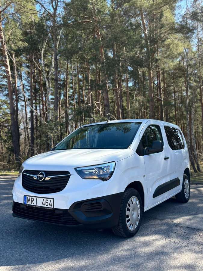 Opel Combo, 1.5 l., Минивэн