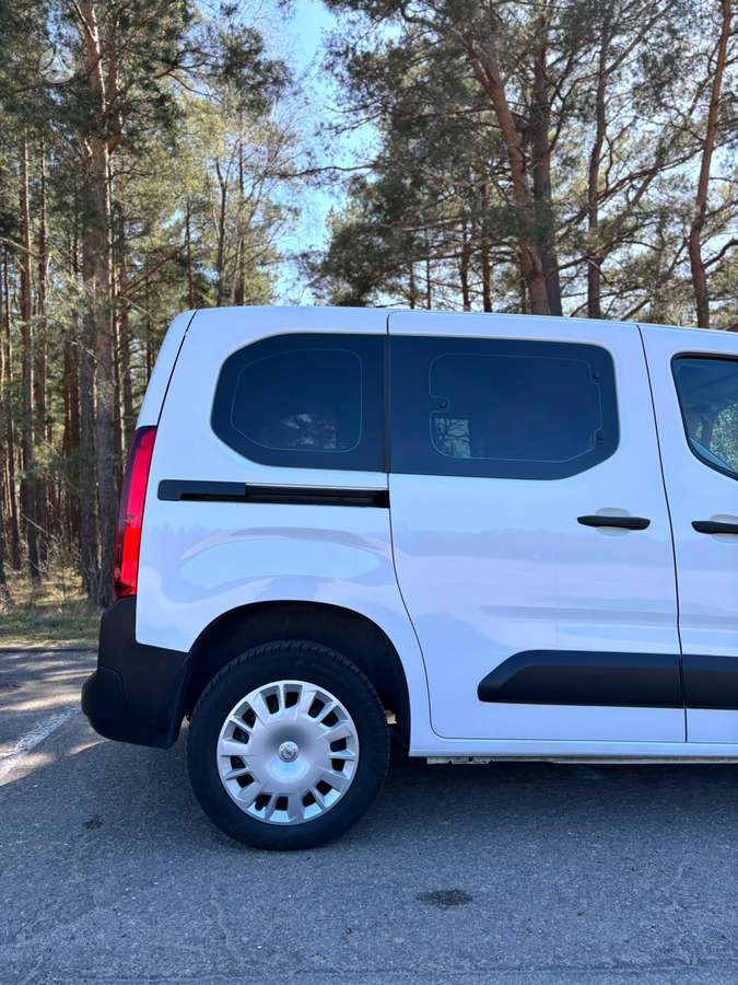 Opel Combo, 1.5 l., Минивэн