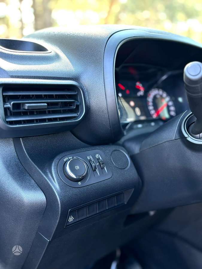 Opel Combo, 1.5 l., Минивэн