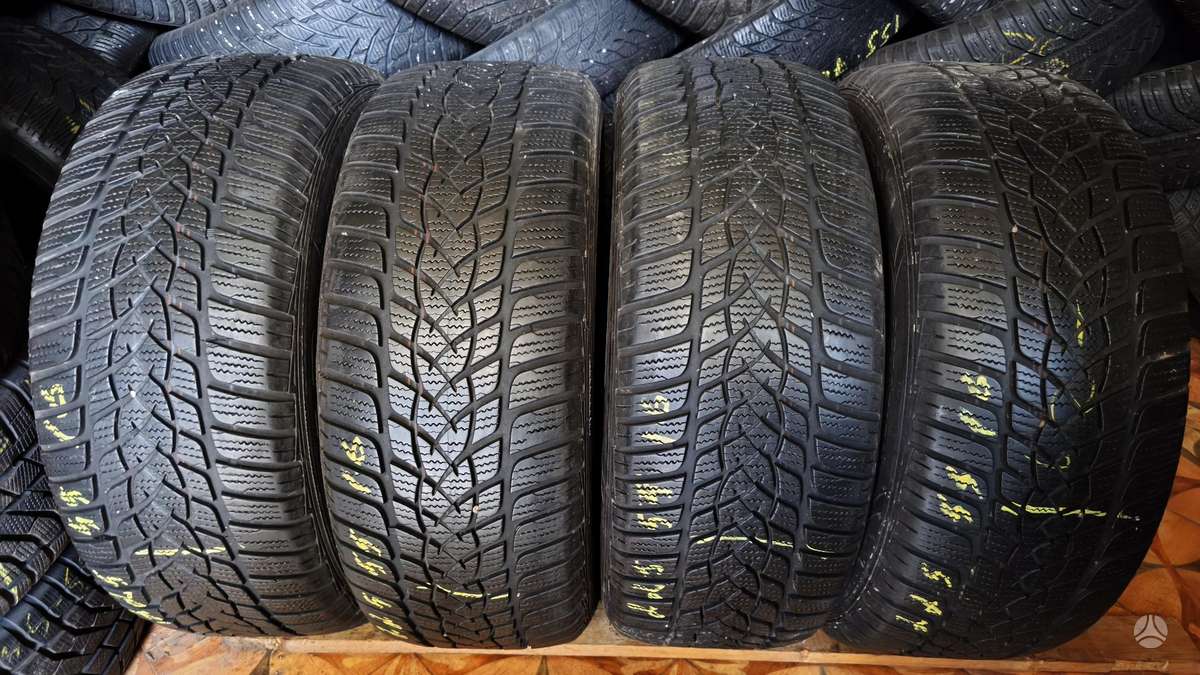 Goodyear Ultra grip performance, winter 225/55 R16
