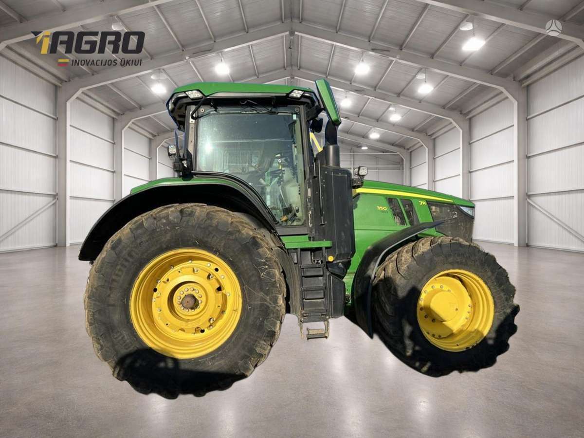 John Deere 7R350, traktoriai