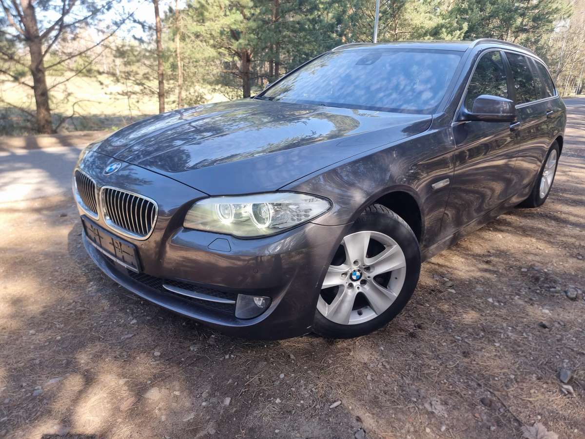 BMW 520, 2012
