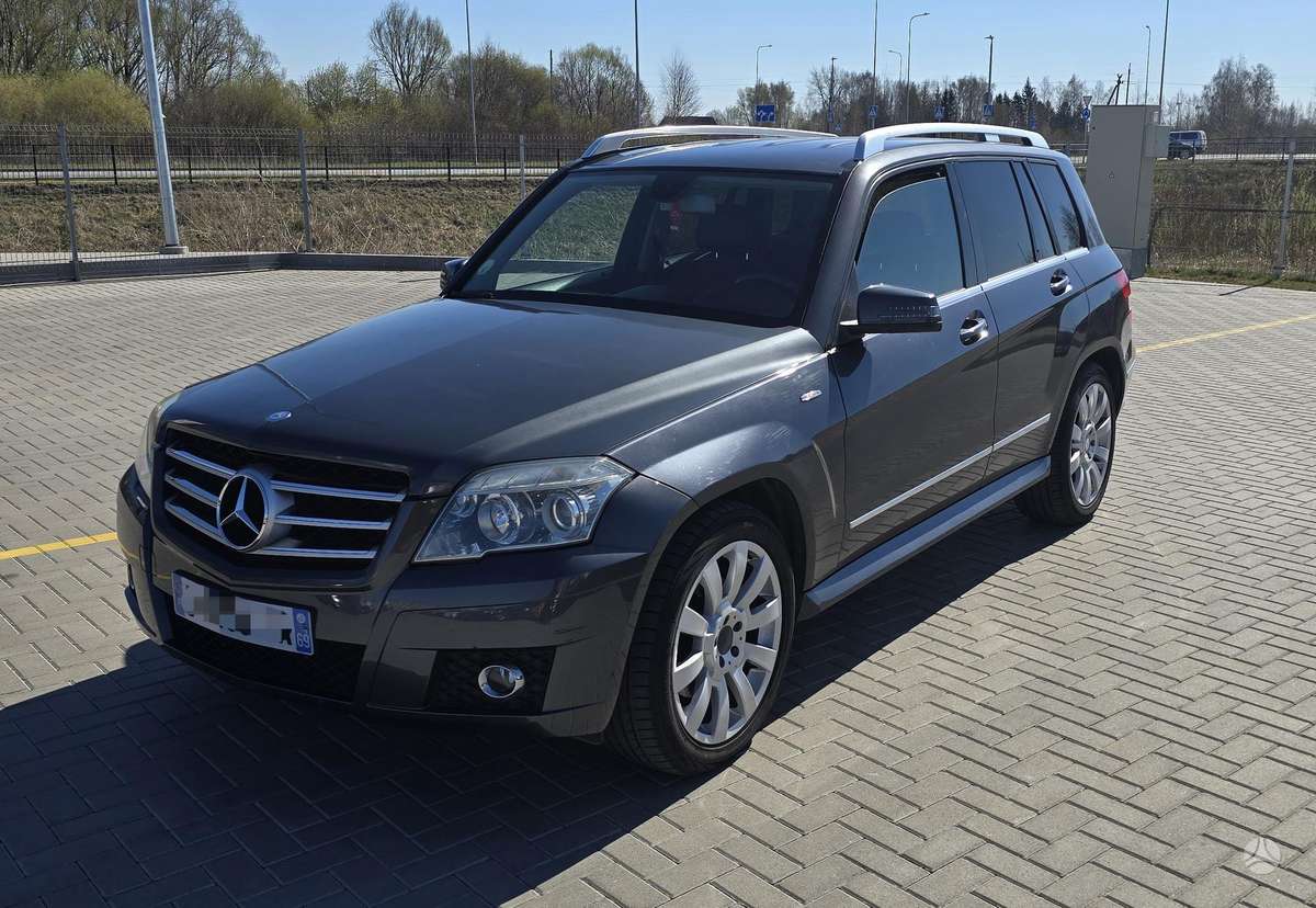 Mercedes-Benz GLK220, 2010