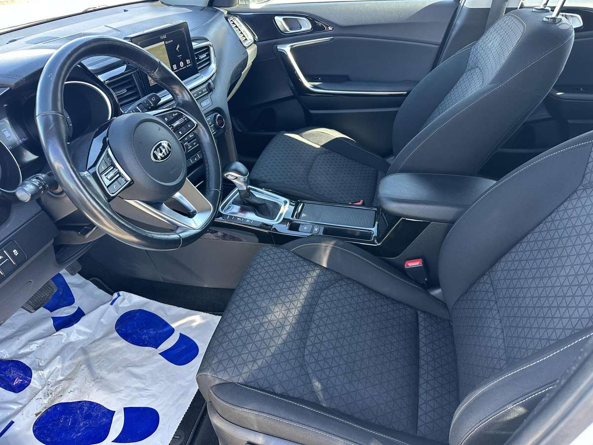 Kia Ceed, 1.6 l., Универсал