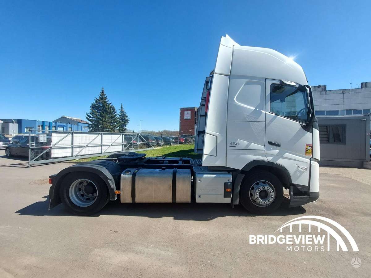 Volvo FH460, double sleeper