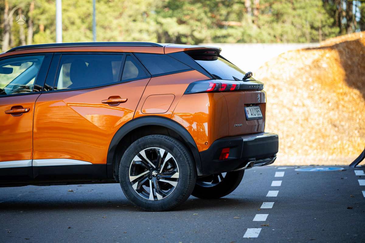 Peugeot 2008 - 5