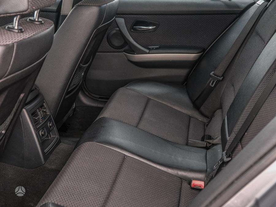 BMW 318, 2.0 l., Универсал