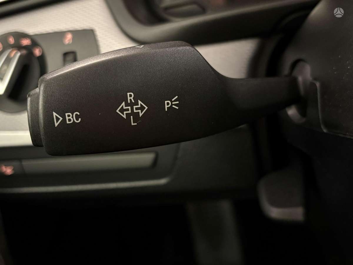 BMW 520, 2.0 l., Седан