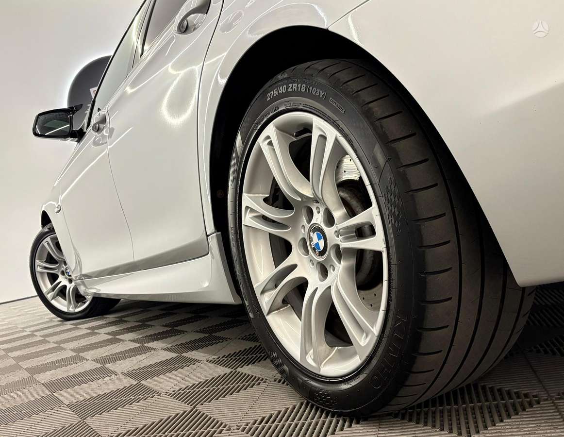 BMW 520, 2.0 l., Седан