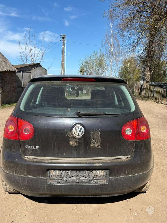 Volkswagen Golf for parts