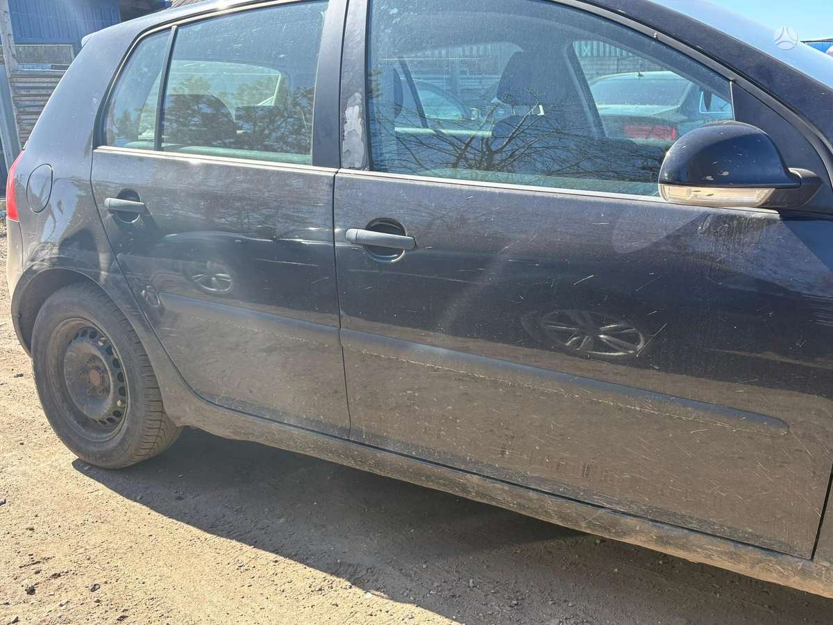 Volkswagen Golf rezerves daļās
