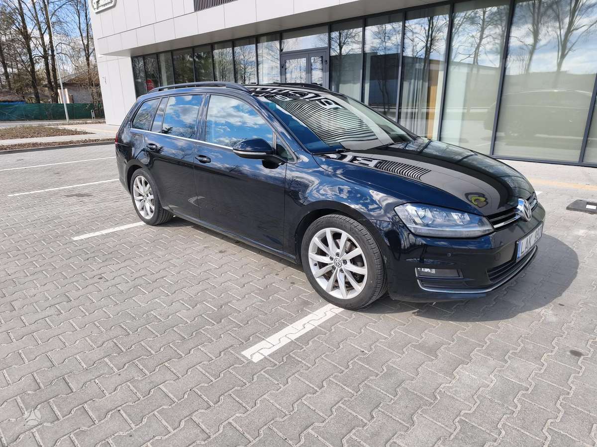 Volkswagen Golf - 2