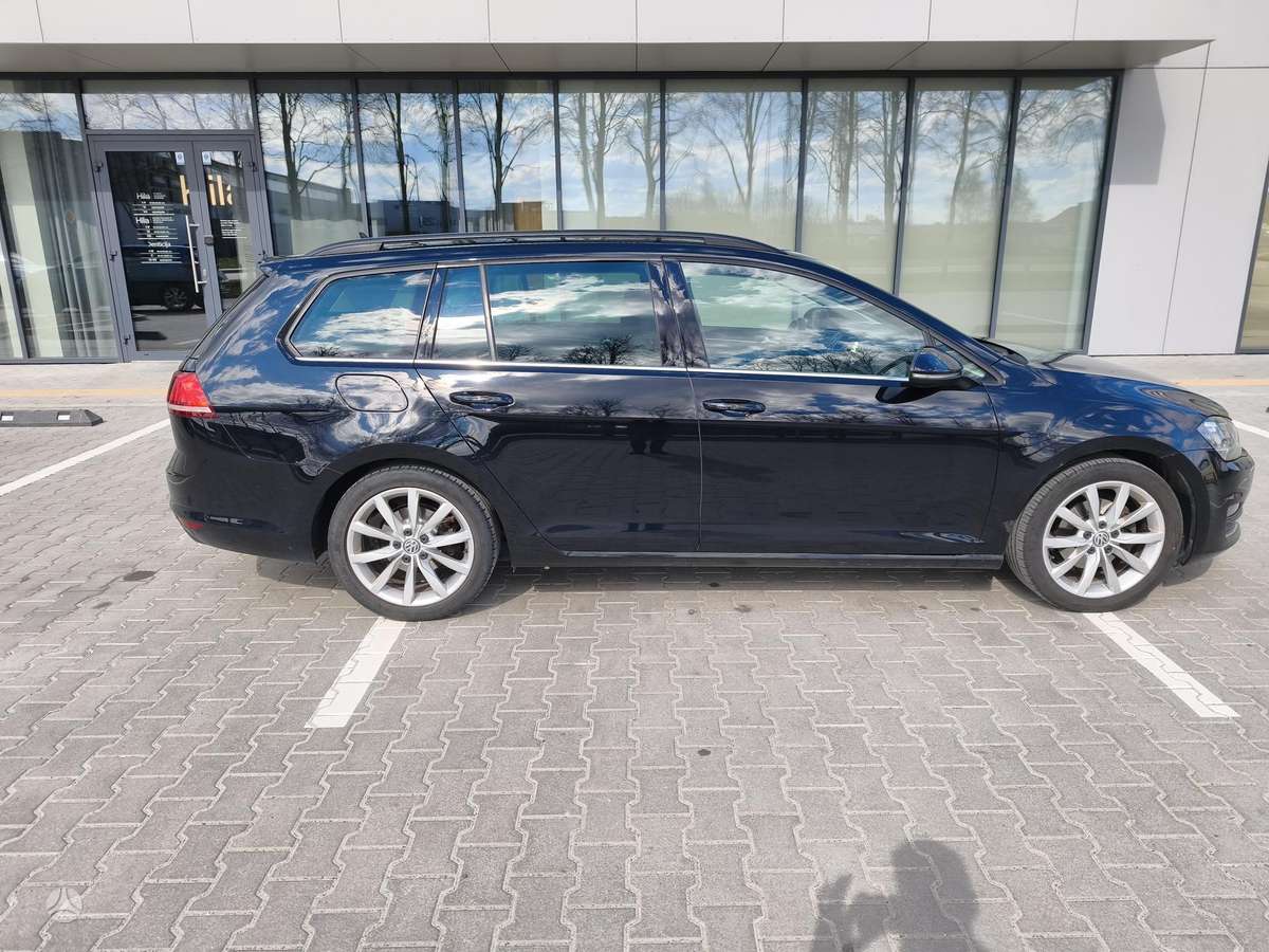 Volkswagen Golf - 4