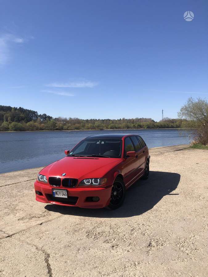 BMW 320, 2004