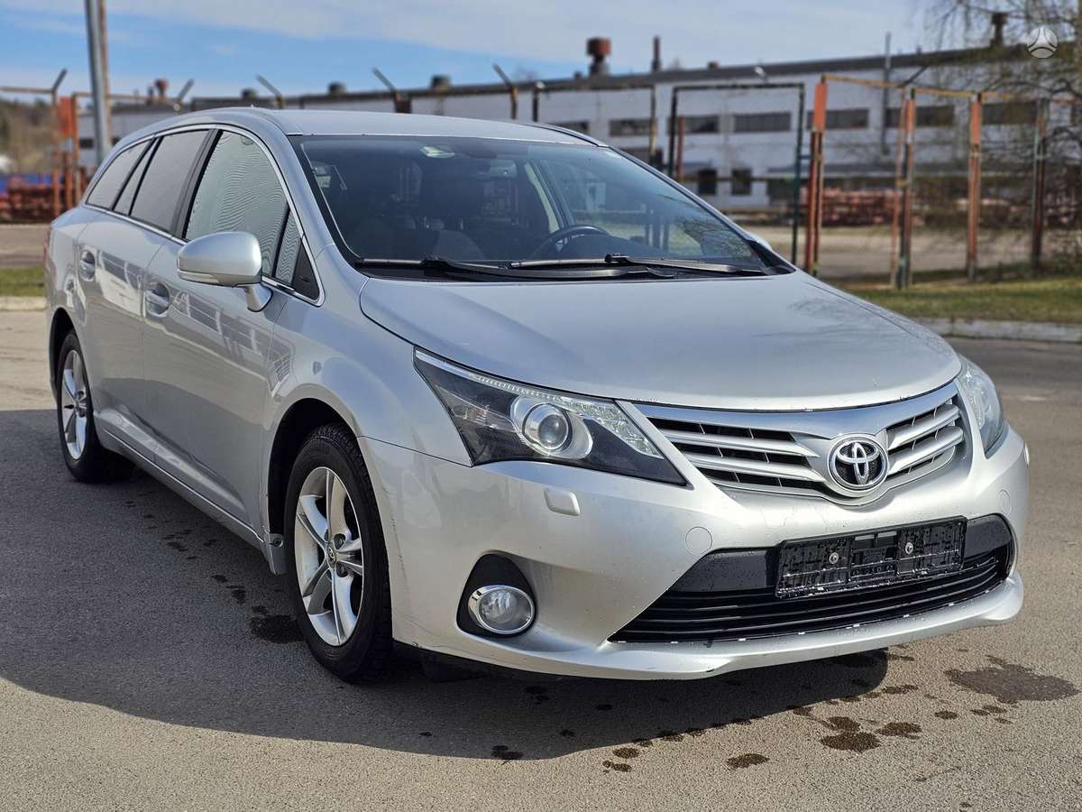 Toyota Avensis, 2014