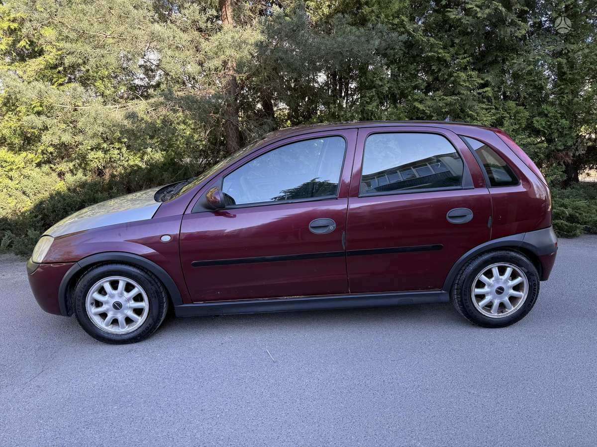 Opel Corsa, 1.2 l., Хэтчбек