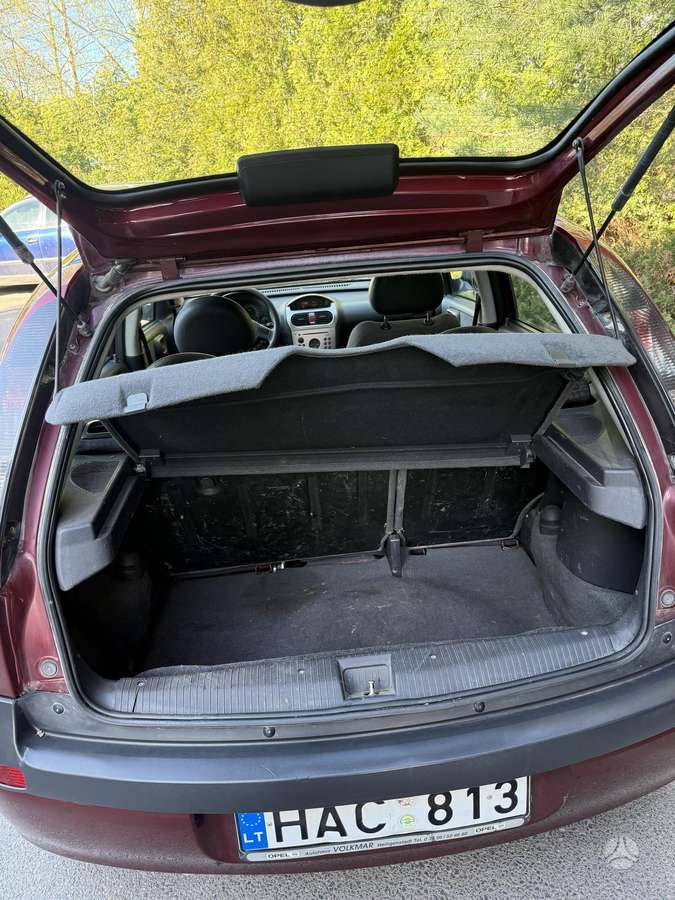 Opel Corsa, 1.2 l., Хэтчбек