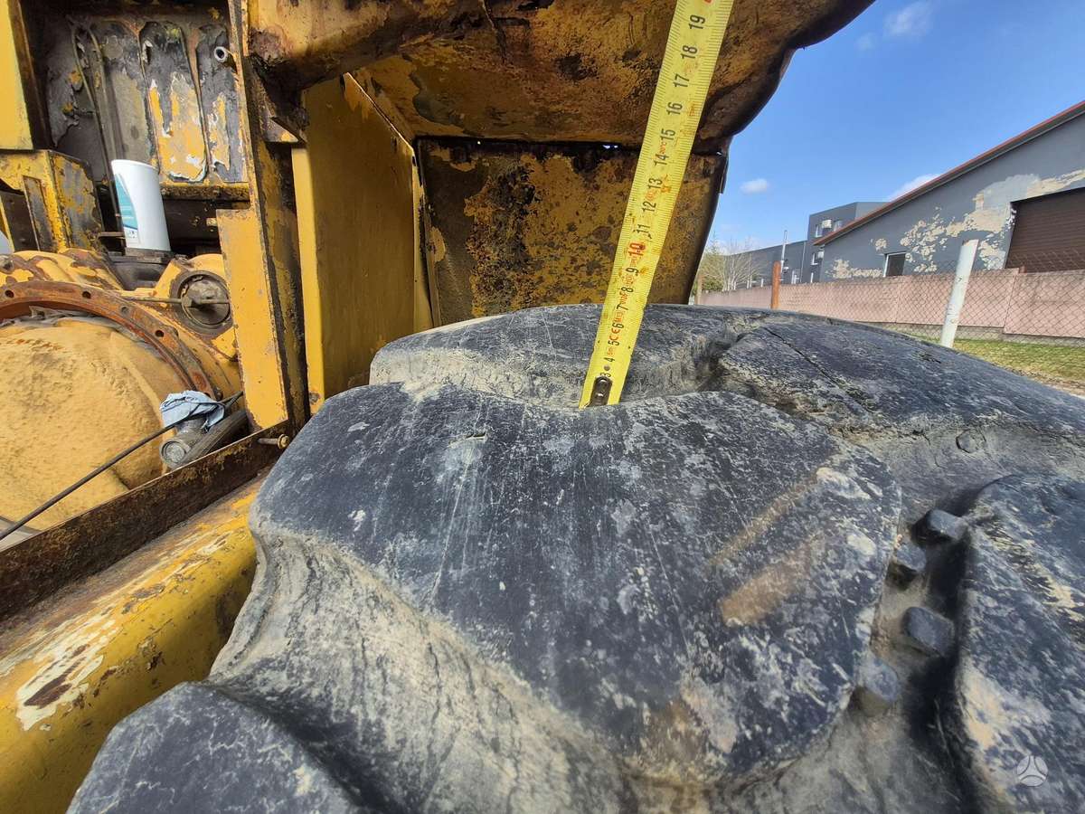 Volvo L90, фронтальные погрузчики