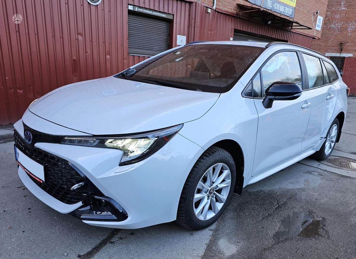 Toyota Corolla - 2