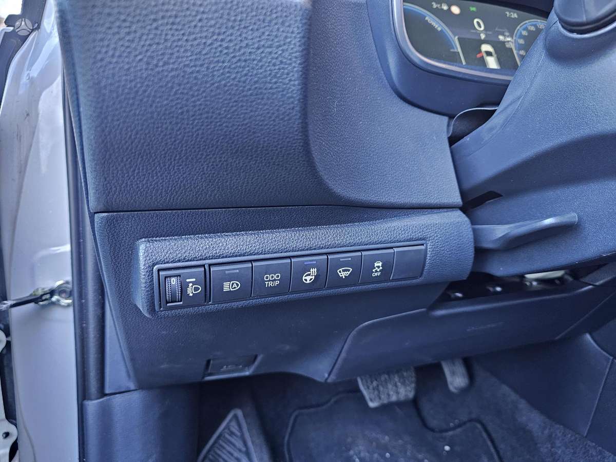 Toyota Corolla - 12