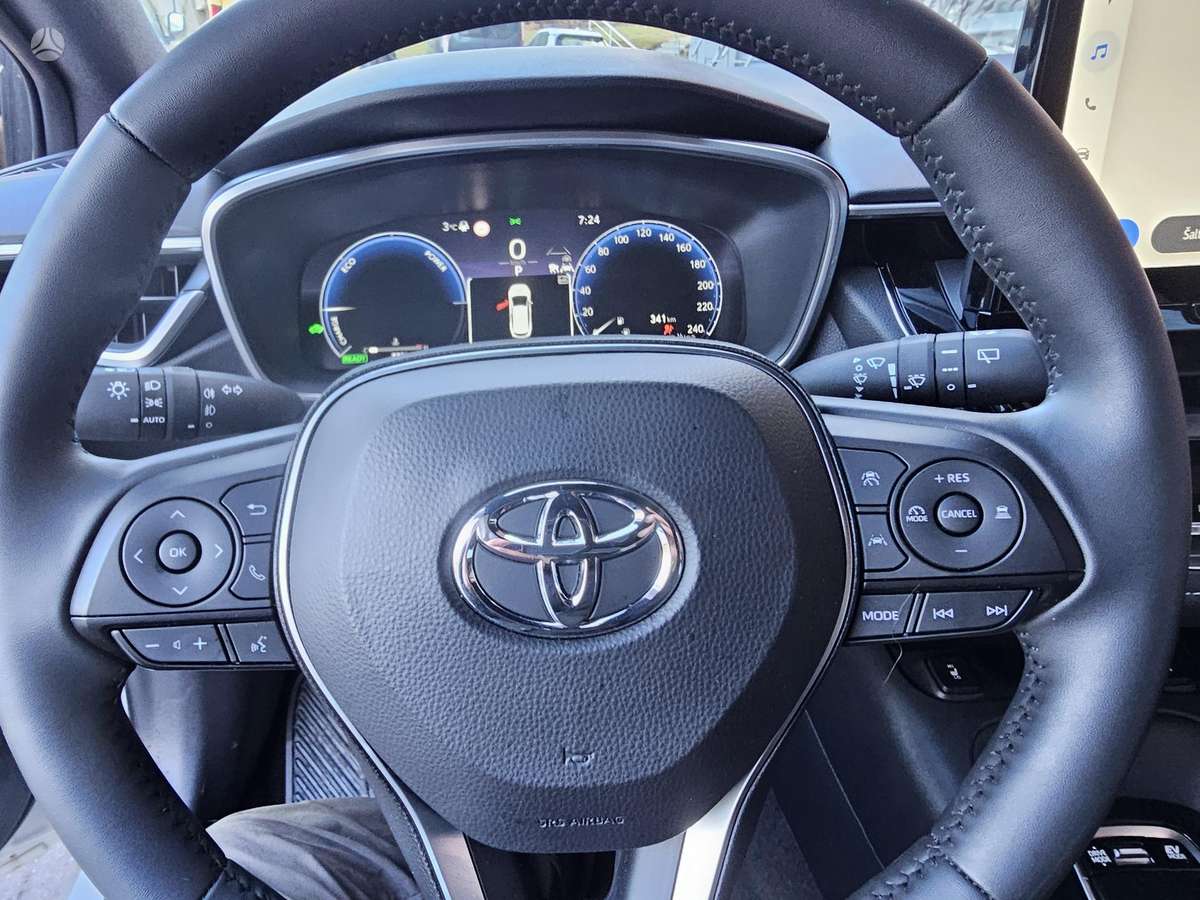 Toyota Corolla - 9