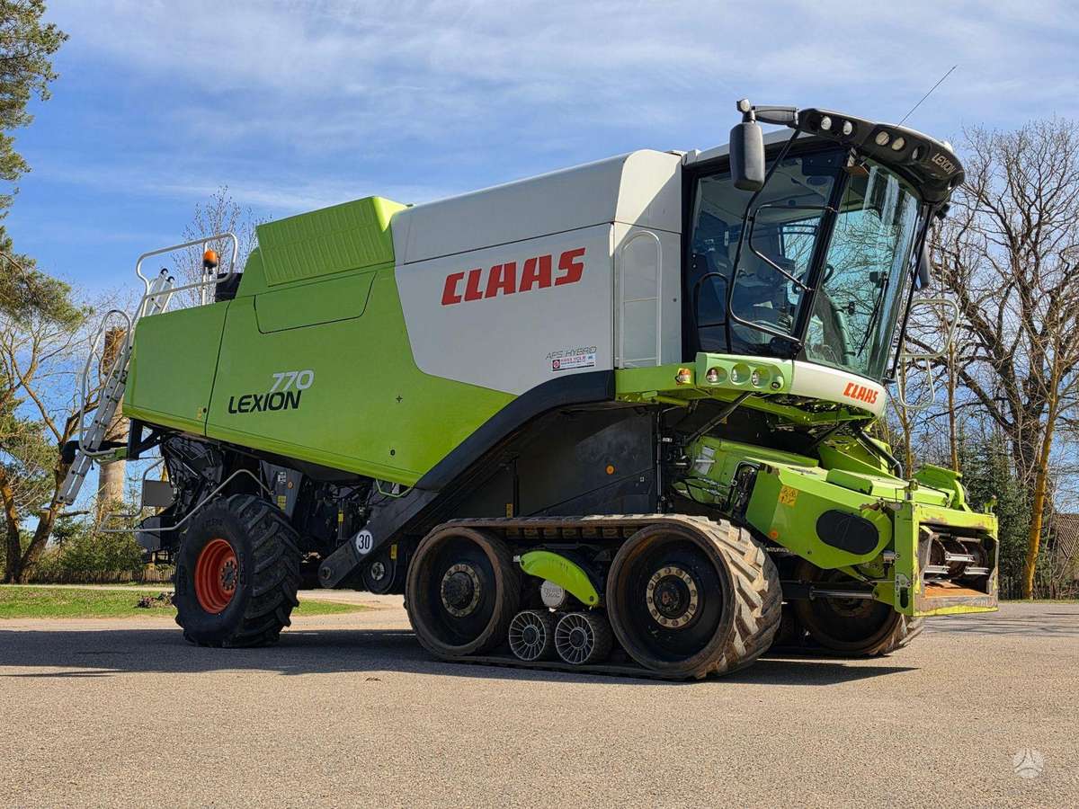 Claas Lexion 770TT, kombainai