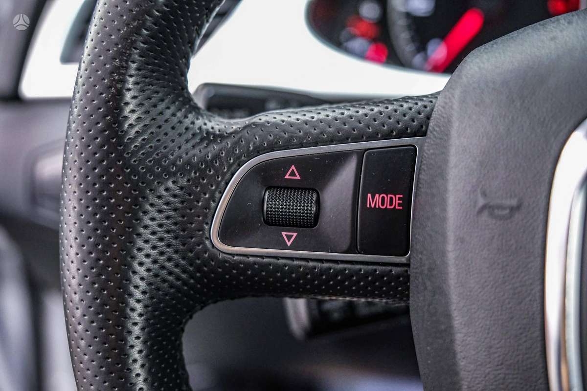 Audi A4, 2.0 l., Универсал