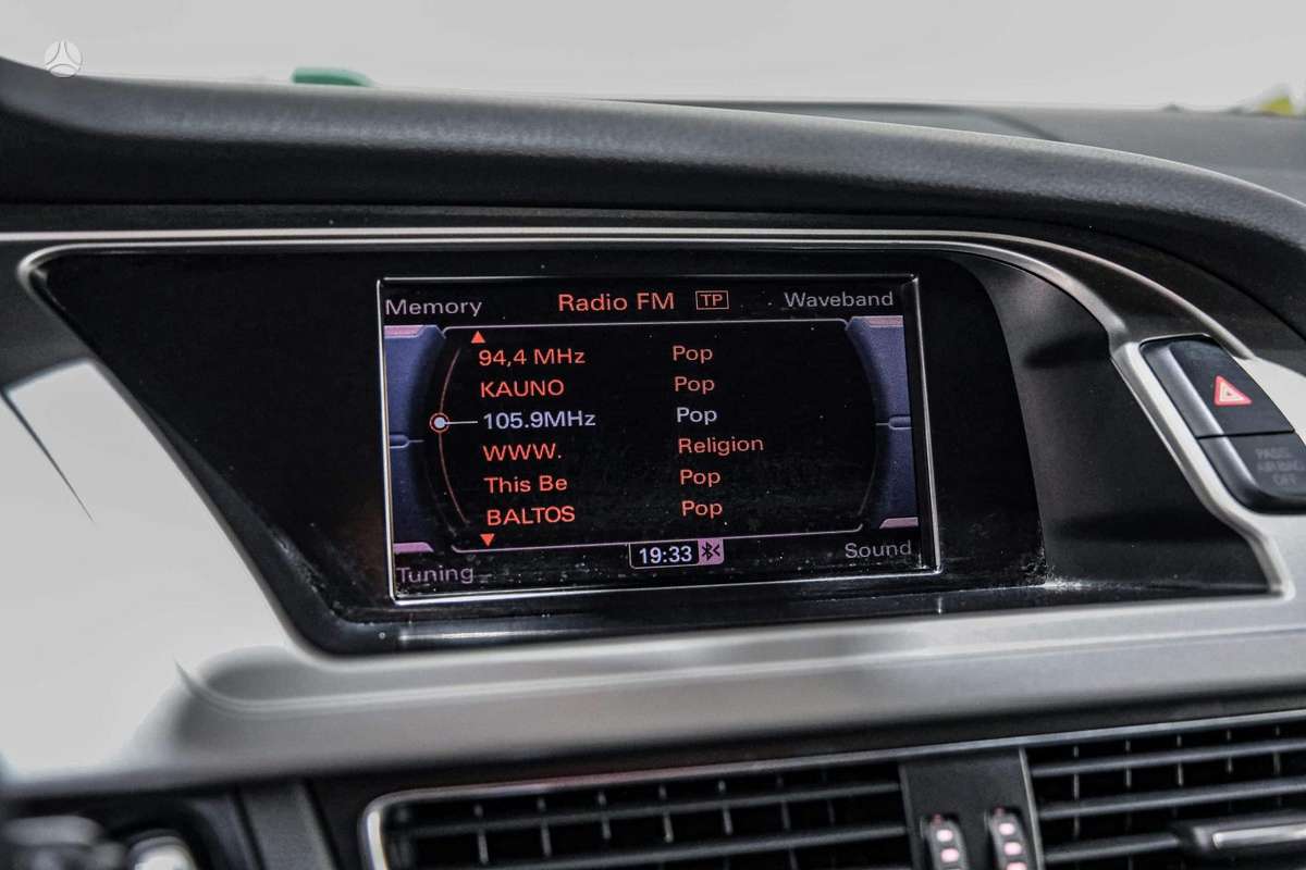 Audi A4, 2.0 l., Универсал