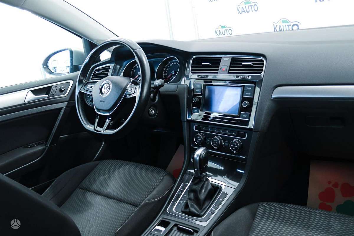 Volkswagen Golf, 1.0 l., Универсал