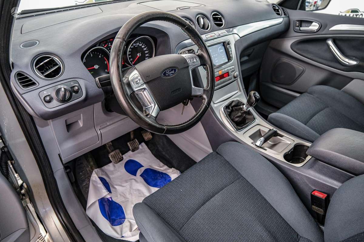 Ford S-MAX, 2.0 l., Минивэн