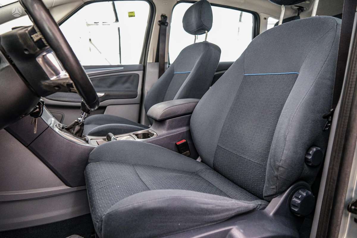 Ford S-MAX, 2.0 l., Минивэн