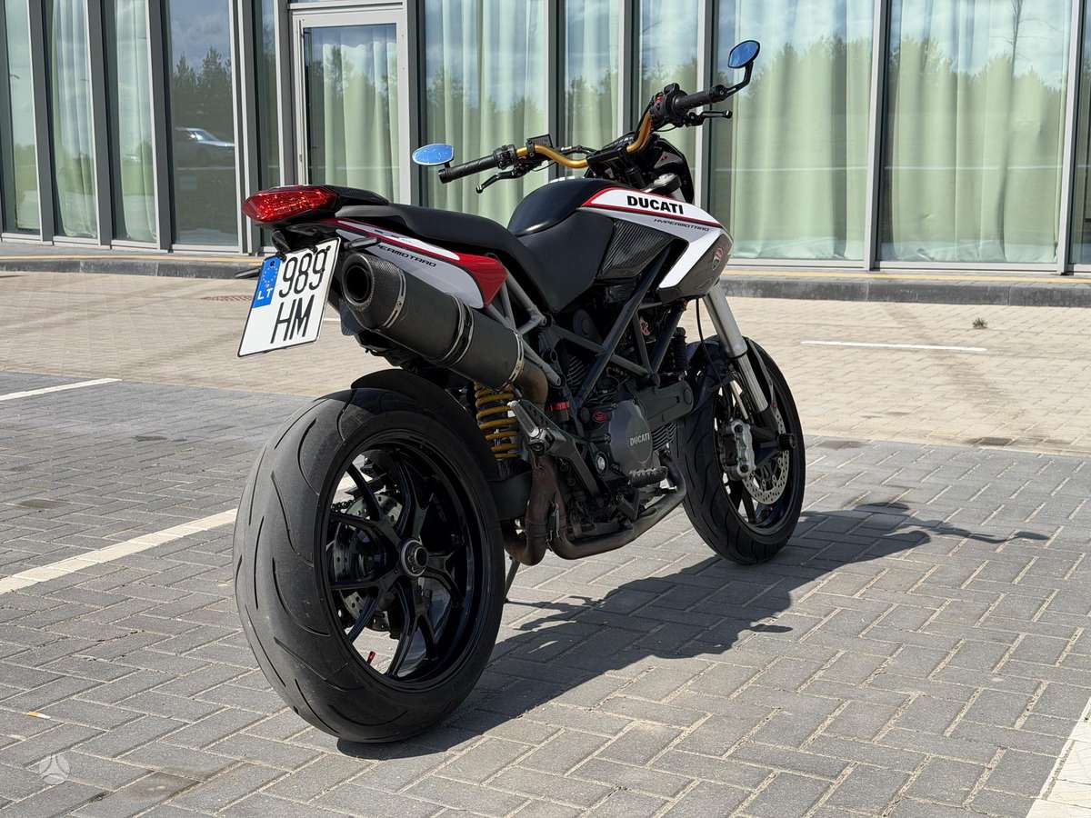Ducati Hypermotard 803cc, supermoto