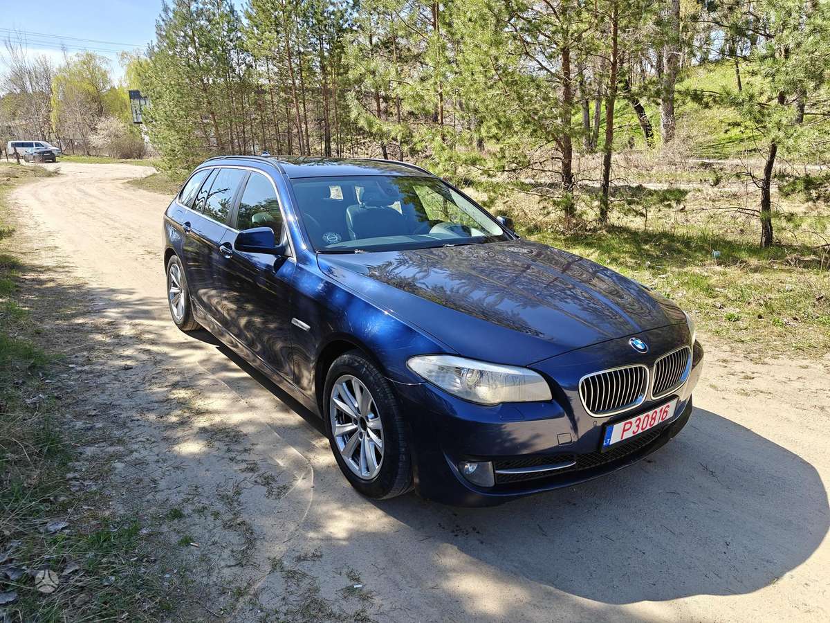 BMW 520, 2011