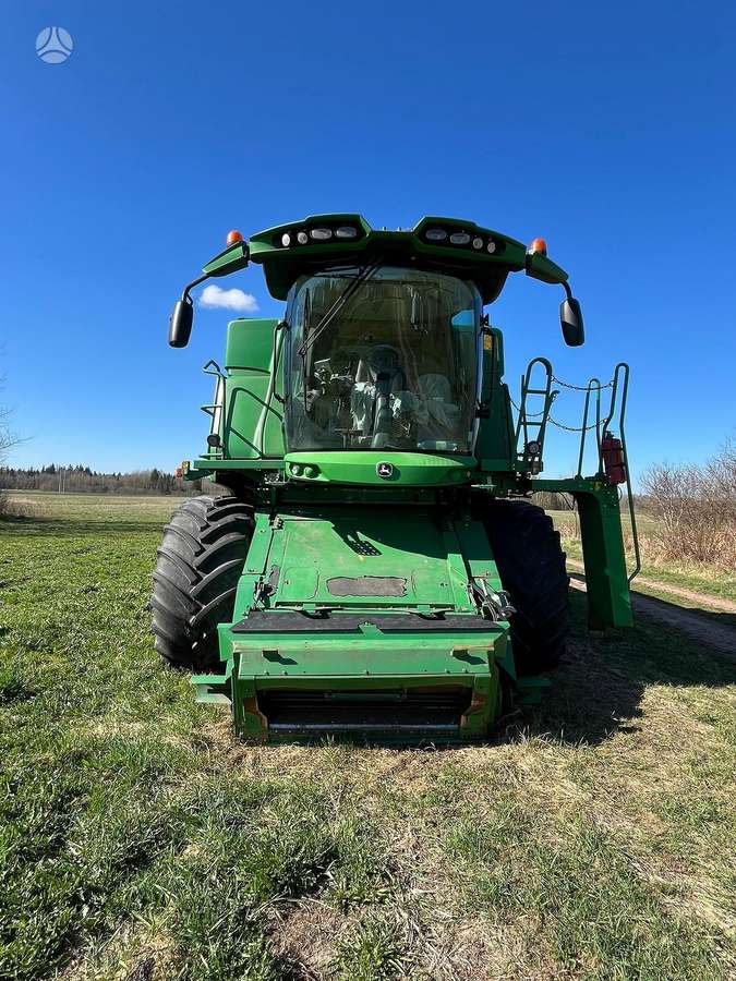 John Deere T670, комбайны