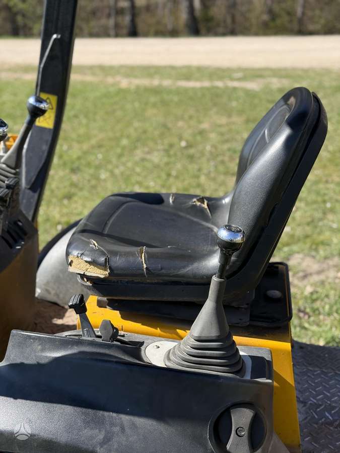 JCB Mini 4X4, мини-погрузчики
