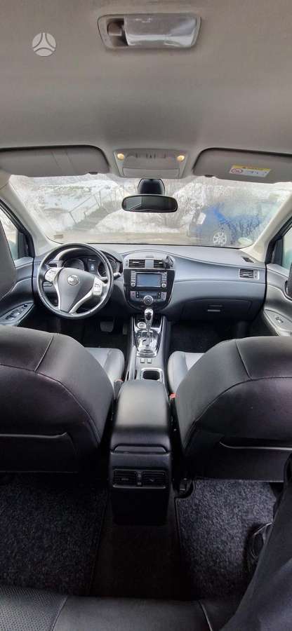 Nissan Pulsar, 1.2 l., hatchback
