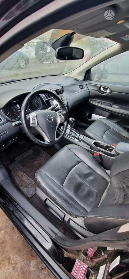 Nissan Pulsar, 1.2 l., hatchback