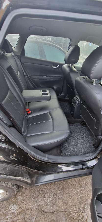 Nissan Pulsar, 1.2 l., hatchback