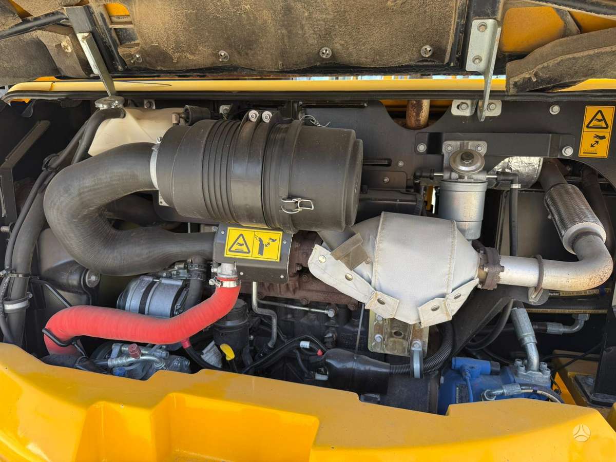 JCB 86C-1 ECO, ekskavatoriai
