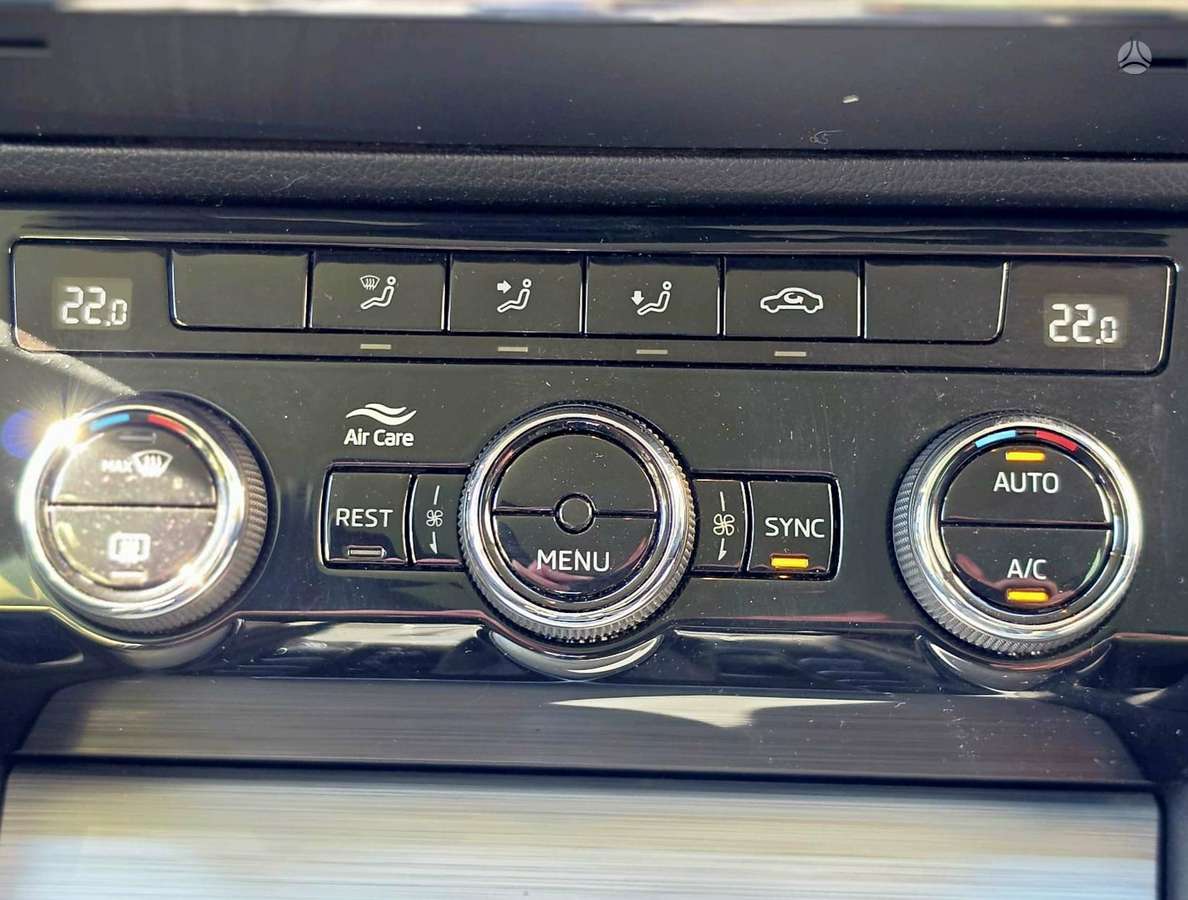 Skoda Superb, 2.0 l., hatchback