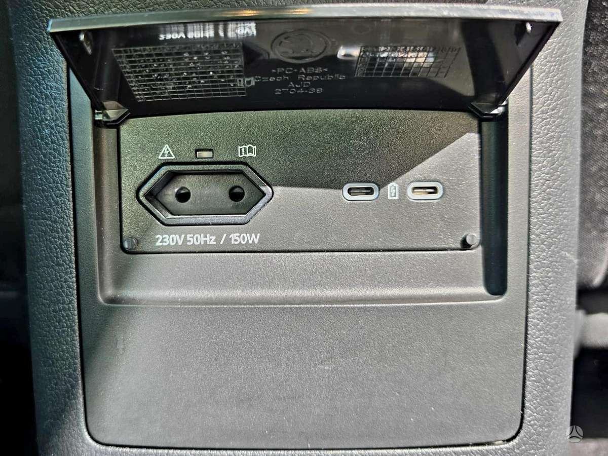 Skoda Superb, 2.0 l., hatchback