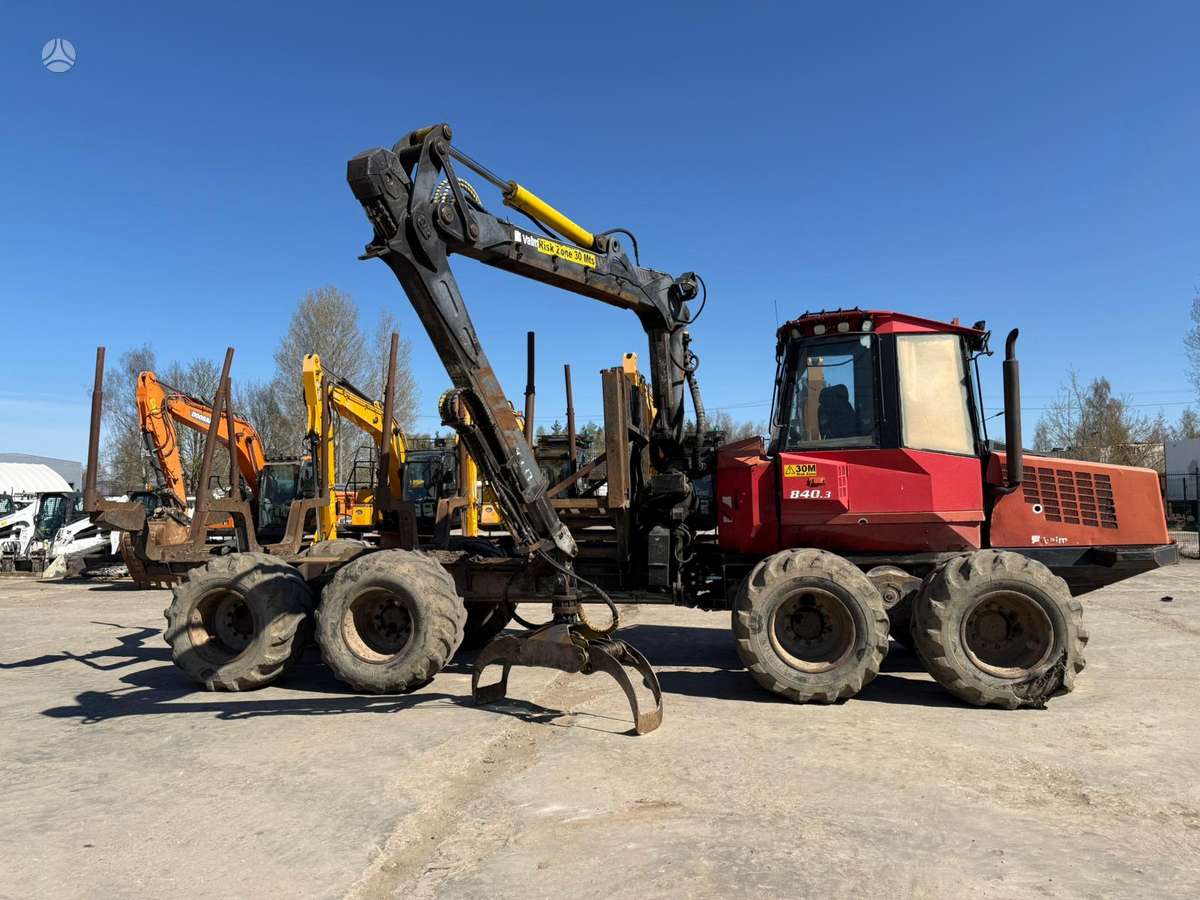 Valmet 840.3, форвардеры