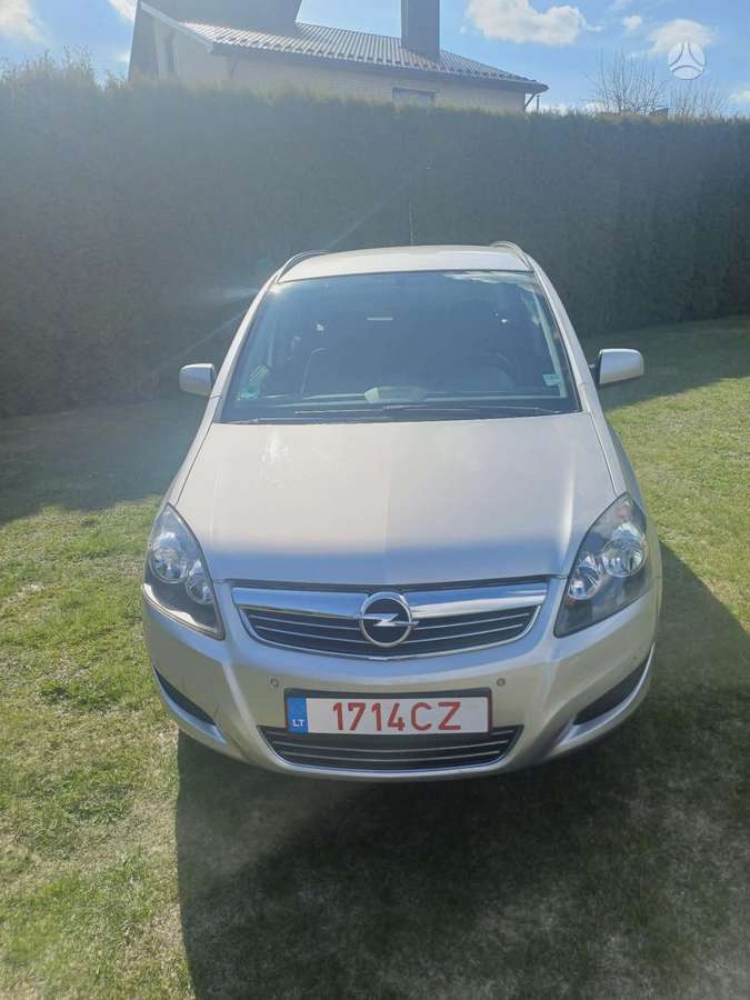 Opel Zafira, 2012
